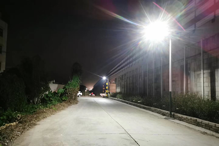 重庆太阳能路灯_农村太阳能路灯_中山乐竞·体育官方网站太阳能路灯厂家