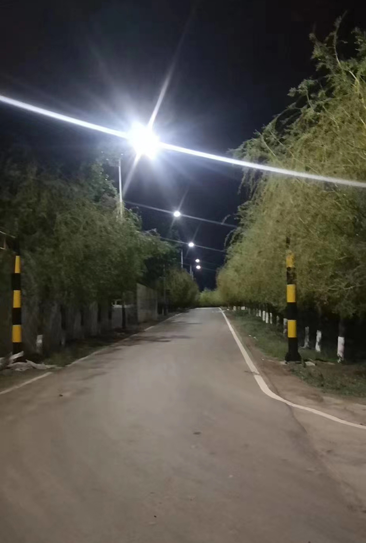 广西太阳能路灯_新农村太阳能路灯_乐竞·体育官方网站太阳能路灯生产厂家