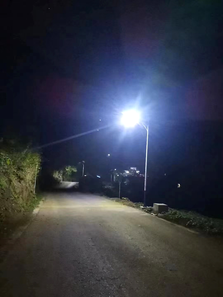 云南太阳能路灯_led太阳能路灯_乐竞·体育官方网站太阳能路灯厂家