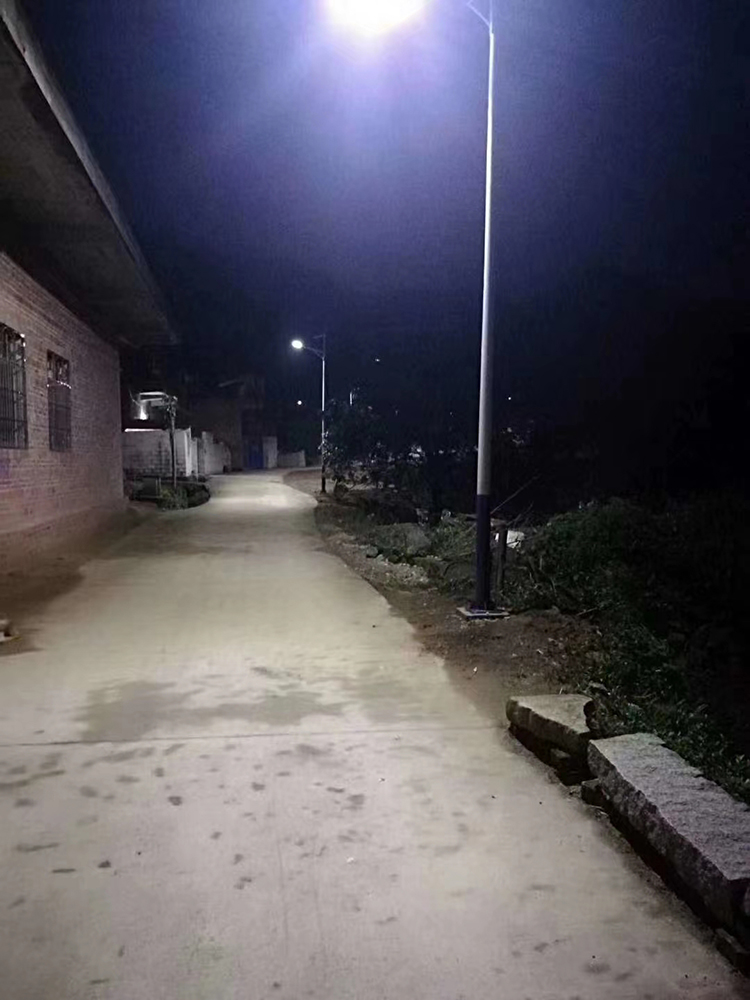 四川太阳能路灯_新农村太阳能路灯_乐竞·体育官方网站太阳能路灯