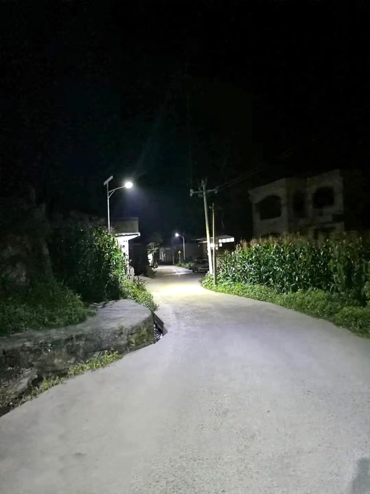 肇庆太阳能路灯_太阳能路灯价格_乐竞·体育官方网站工程太阳能路灯